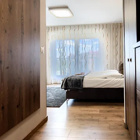 Alibi Apartments Вроцлав Екстер'єр фото