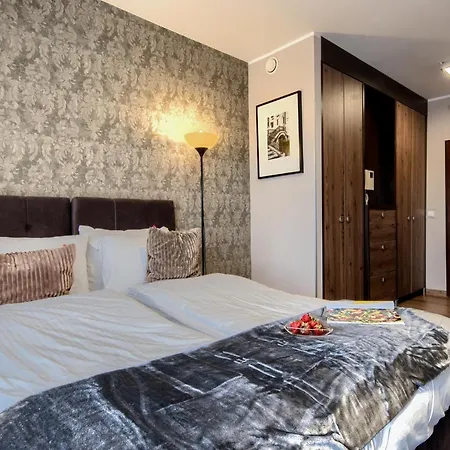 Alibi Apartments Вроцлав Екстер'єр фото