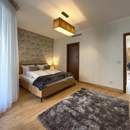 Alibi Apartments Вроцлав Номер фото